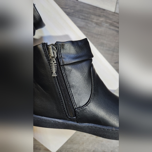 BlowFish Malibu Unisex-Child Pava-K Fashion Sneaker Bootie-Black Eastwoo… - Picture 6 of 11